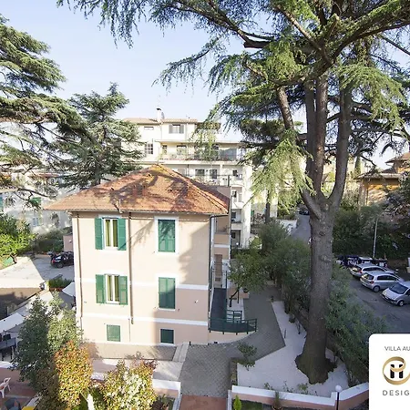 Апарт-отель Aurora 2*